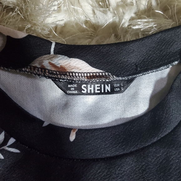 Floral shirt - Picture 5 of 8